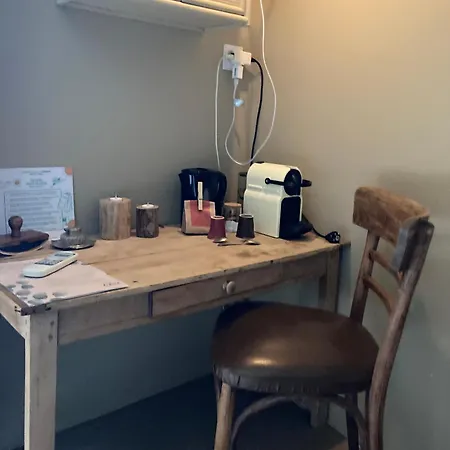 Bed & Breakfast O Bord De Loire Denée