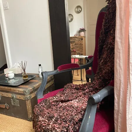 O Bord De Loire Bed & Breakfast Denée