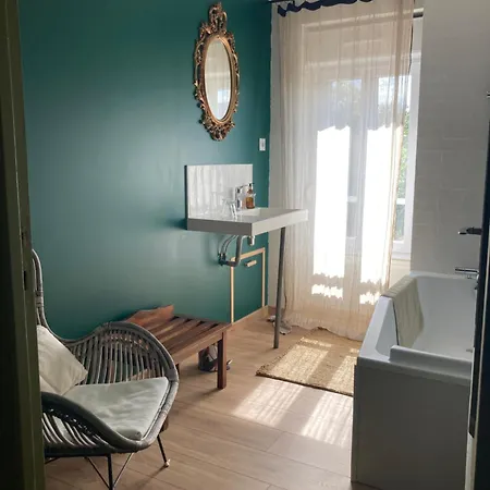 O Bord De Loire * Denée