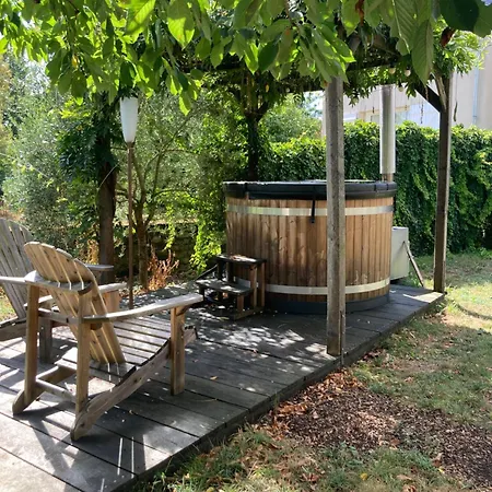 ô Bord De Loire Couette-café *