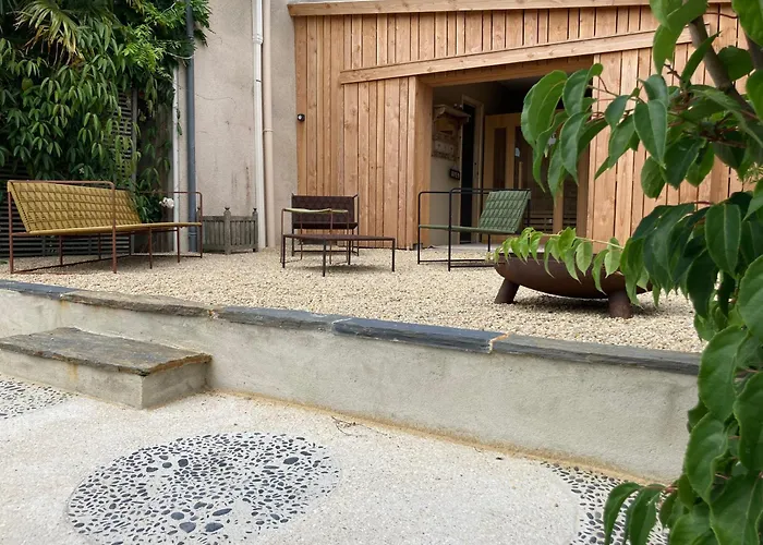 O Bord De Loire Denée