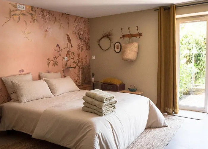 O Bord De Loire Bed & Breakfast *