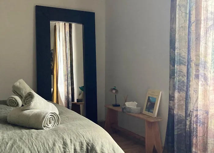 Bed & Breakfast O Bord De Loire Denée