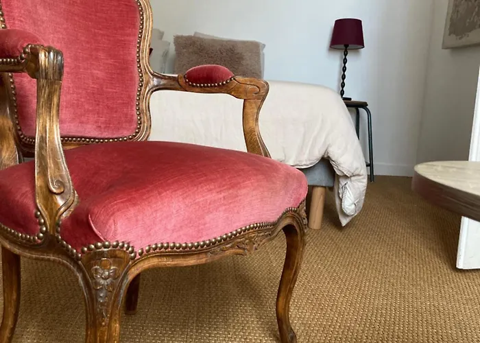 Bed & Breakfast O Bord De Loire