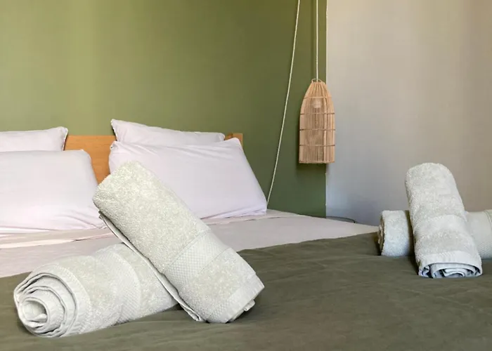 O Bord De Loire Bed & Breakfast *