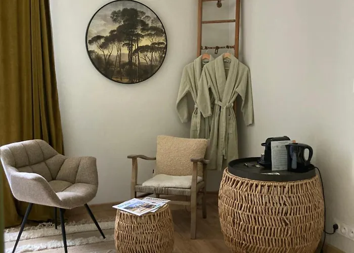 ô Bord De Loire Couette-café Denée