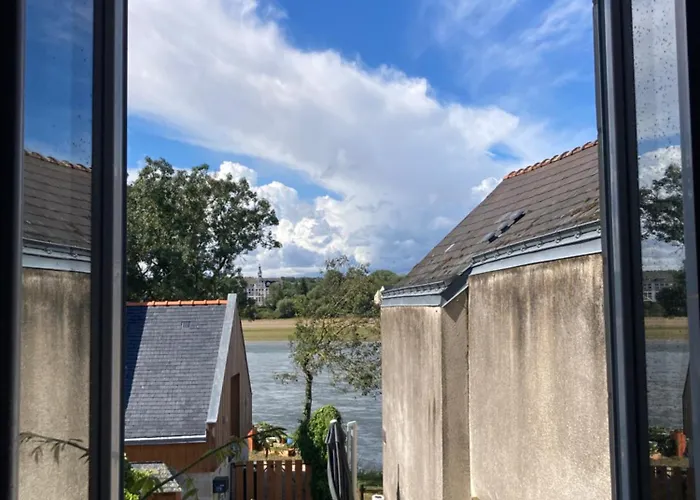 O Bord De Loire * Denée