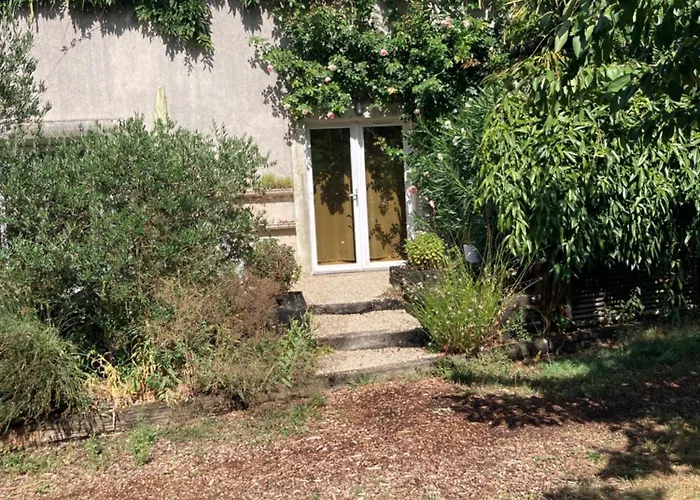 O Bord De Loire Bed & Breakfast